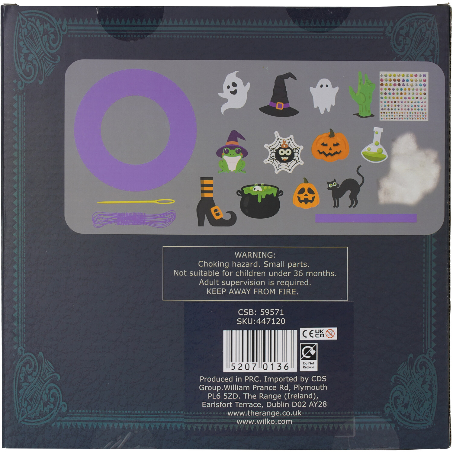 Sewing Your Own Felt Halloween Wreath Image 2