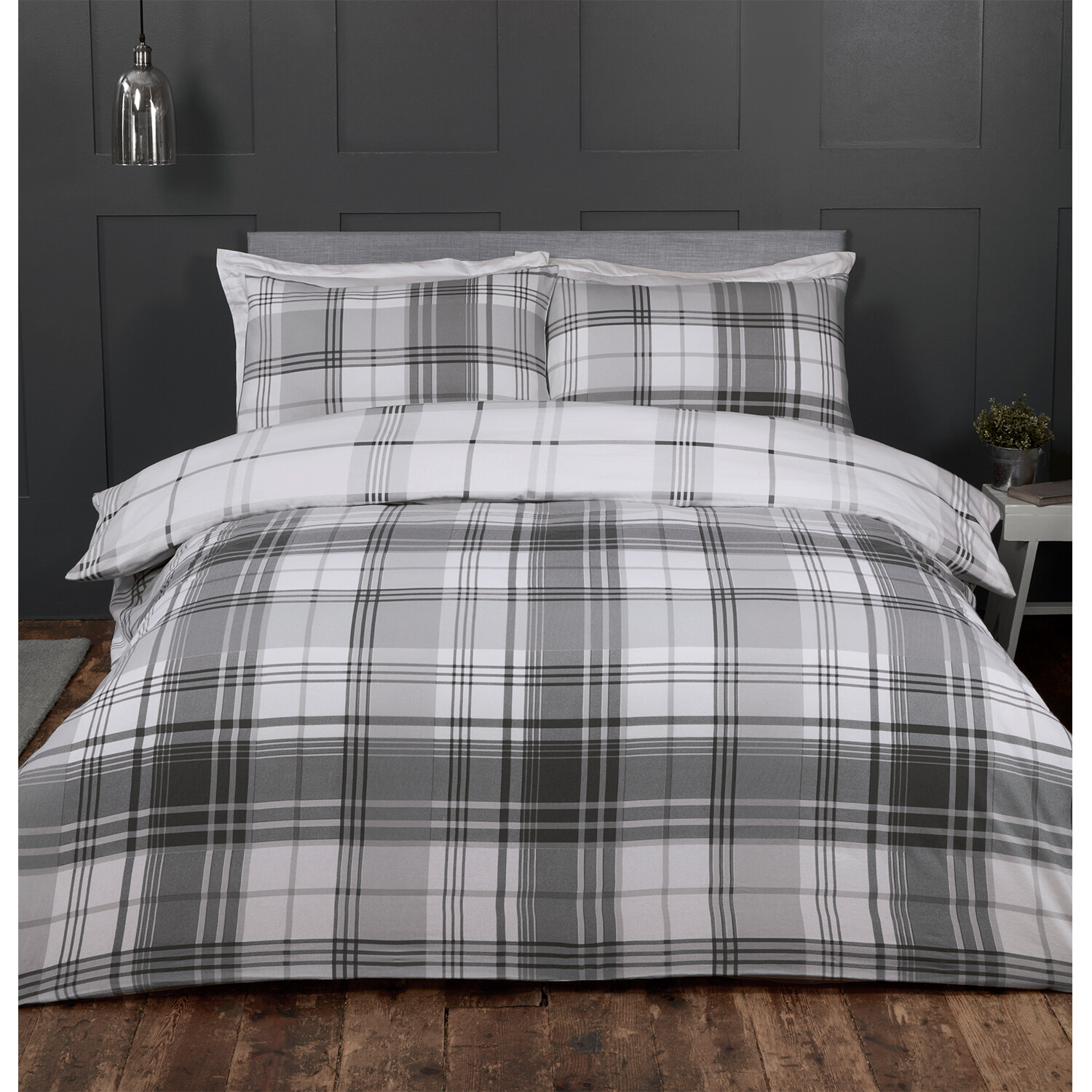 Divante Hamilton Super King Grey Check Duvet Set Image 1