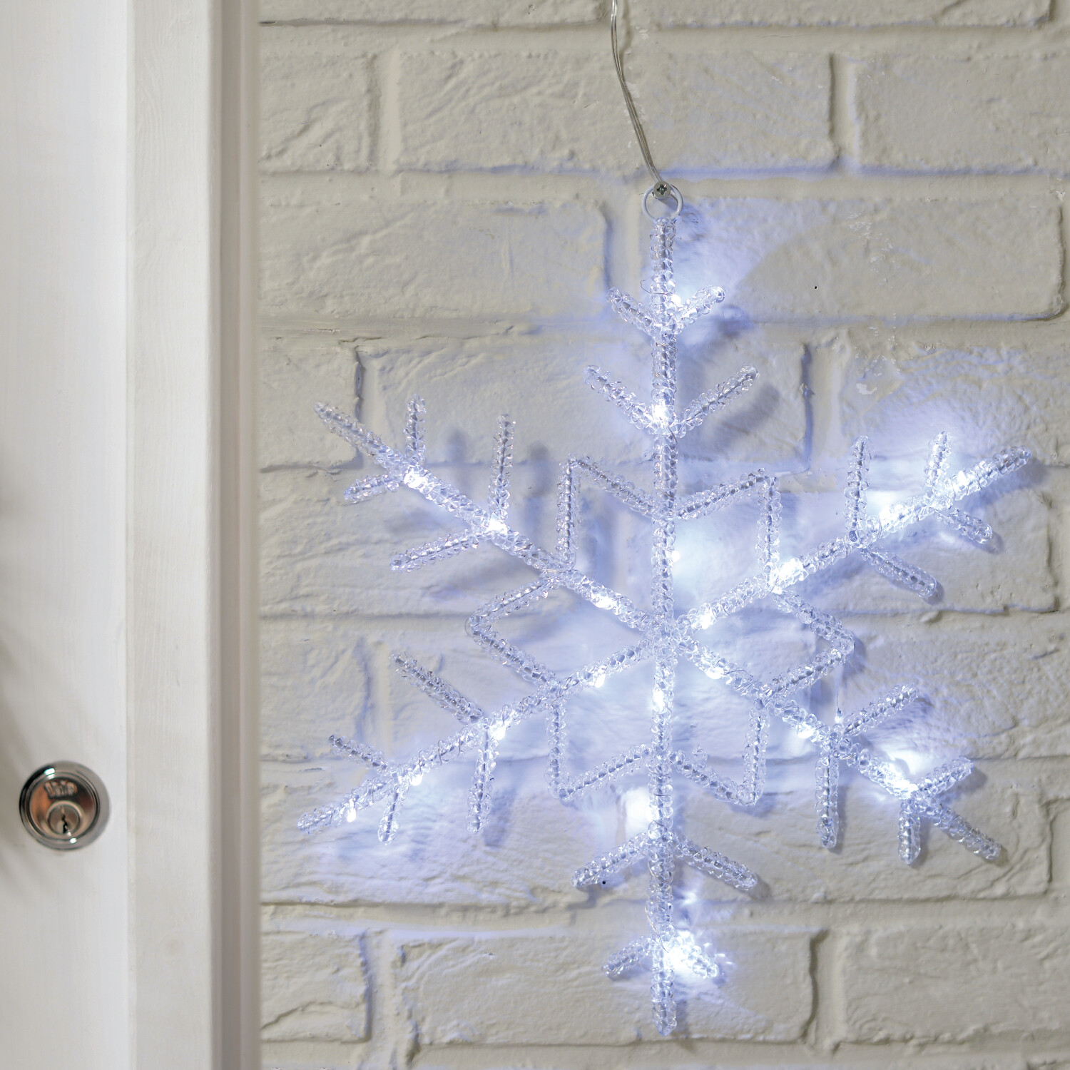 20 LED Acrylic Snowflake Outdoor Light - Silver Image 5