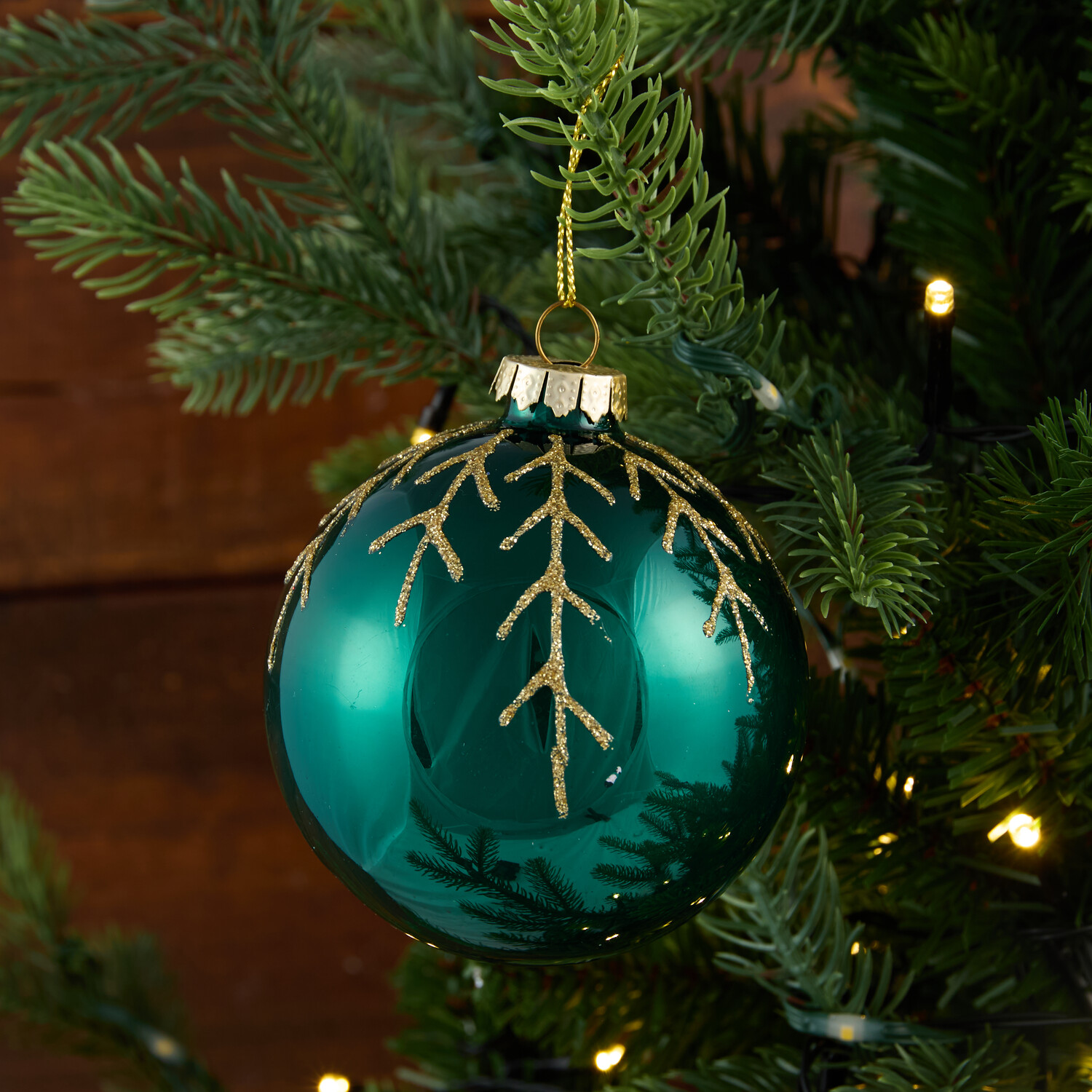 Shiny Emerald Christmas Bauble Image 5