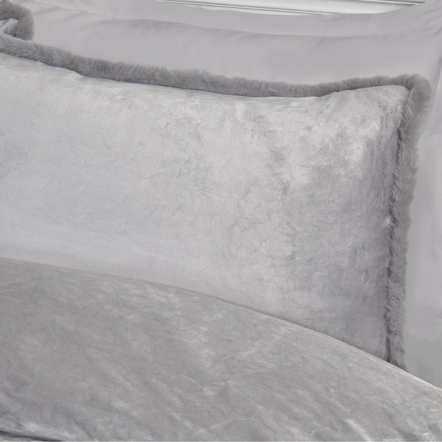 Selena Velvet Duvet Set Grey Superking Image 2