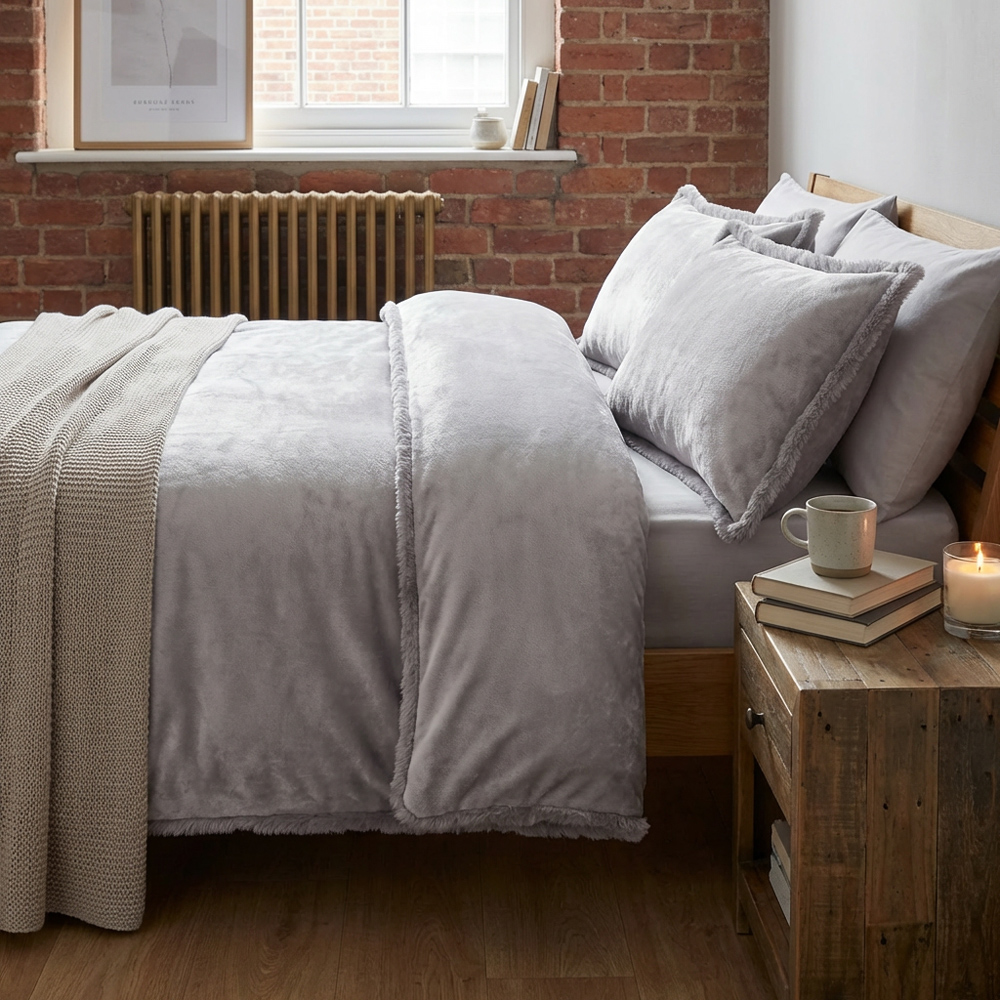 Selena Velvet Duvet Set Grey King Image 7