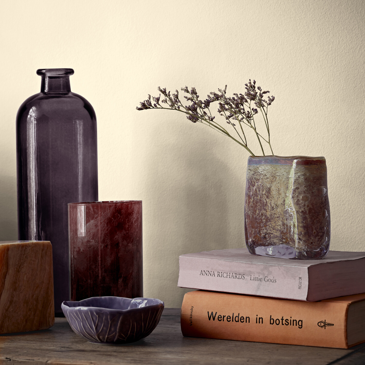 Crown Walls & Ceilings Ivory Cream Mid Sheen Emulsion Paint 5L Image 6