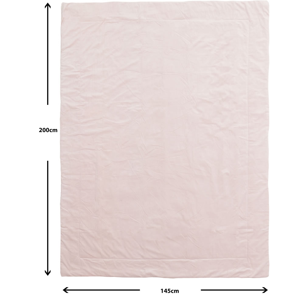 Wilko Pink Soft Velvet Effect Throw 145 x 200cm Image 3