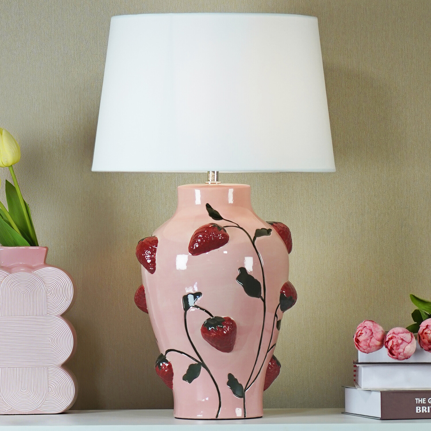 Strawberry Table Lamp Pink Image 2