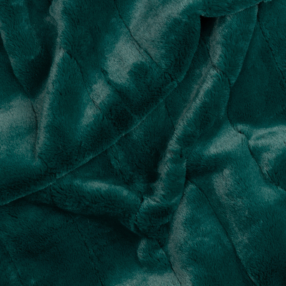 Paoletti Empress Emerald Green Faux Fur Throw 130 x 180cm Image 4