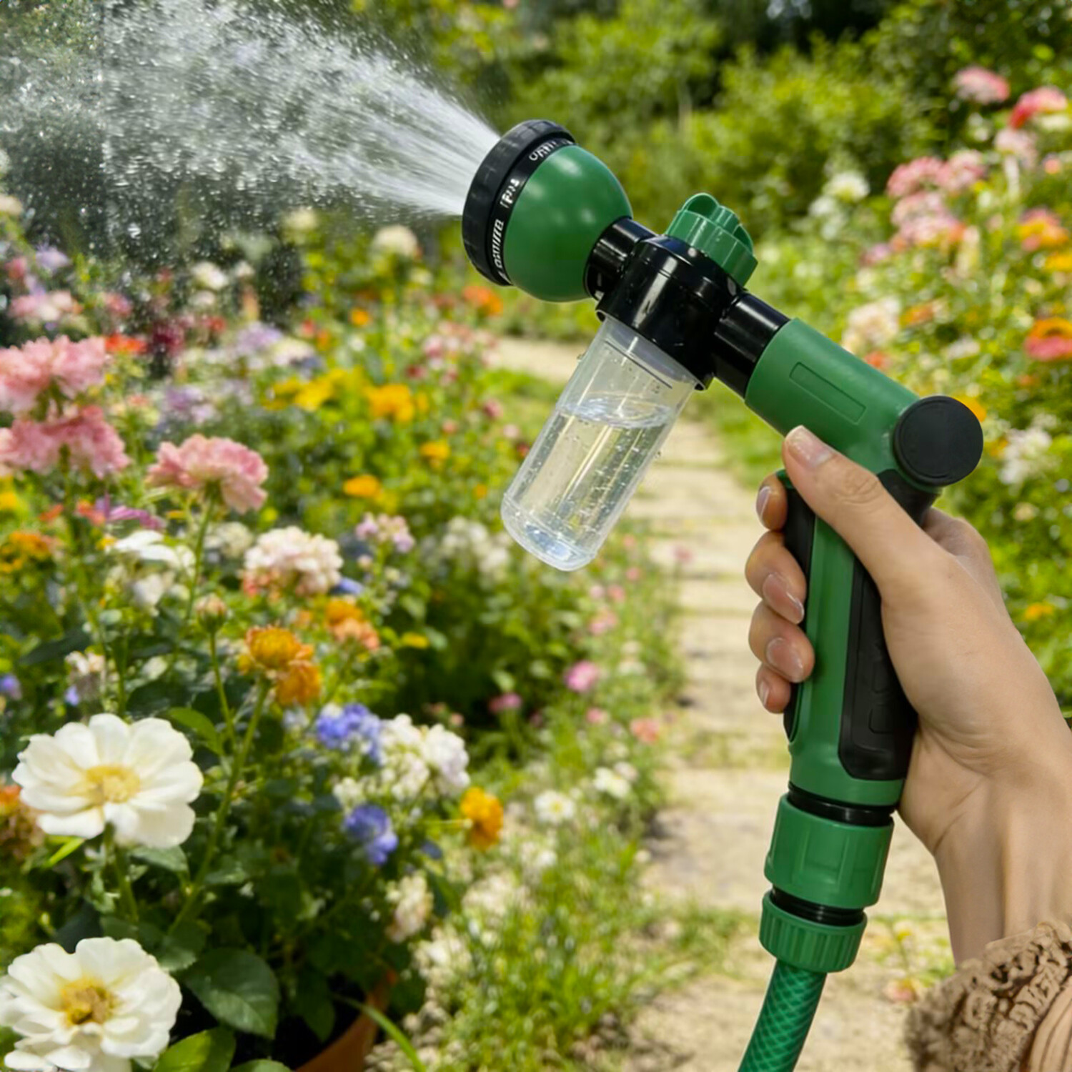Spray Gun with Bottle Image 2
