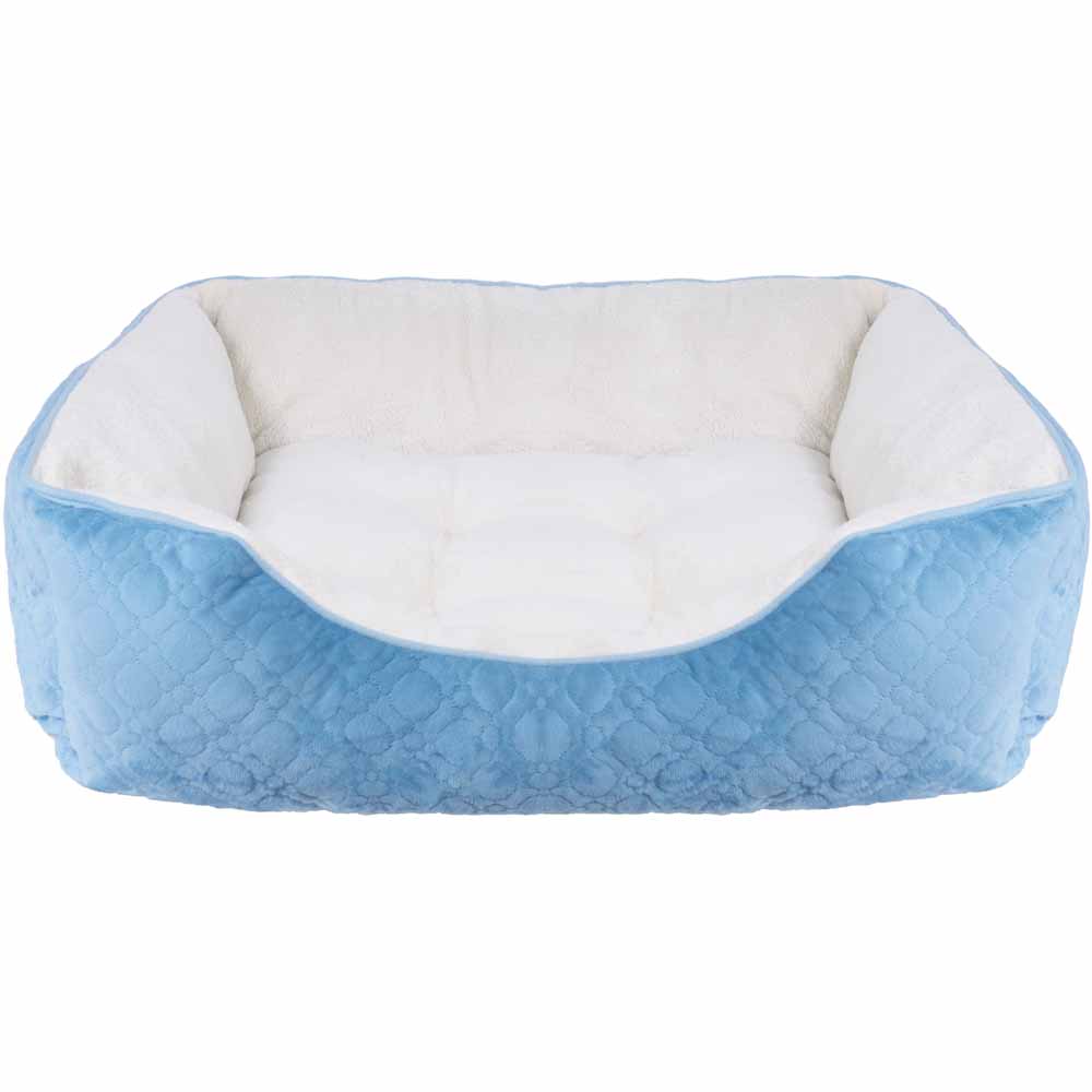 Single Rosewood Large Textured Pet Bed in Assorted styles Image 2