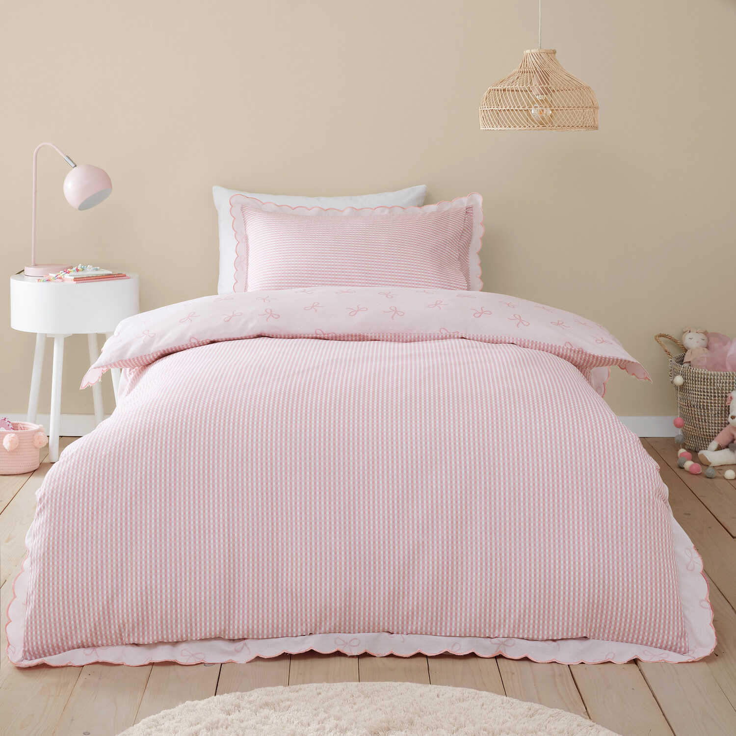 Florence Bows Duvet Cover and Pillowcase Set Pink Double Image 5
