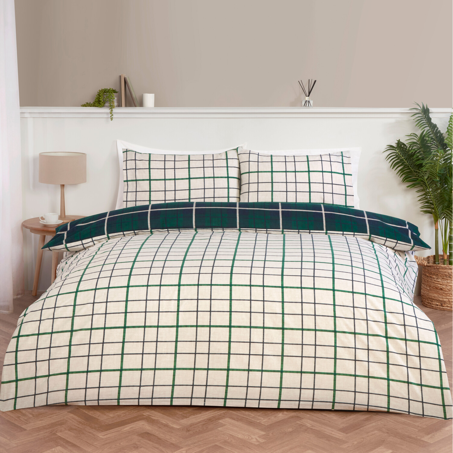 Barton Check Duvet Set Navy Double Image 2