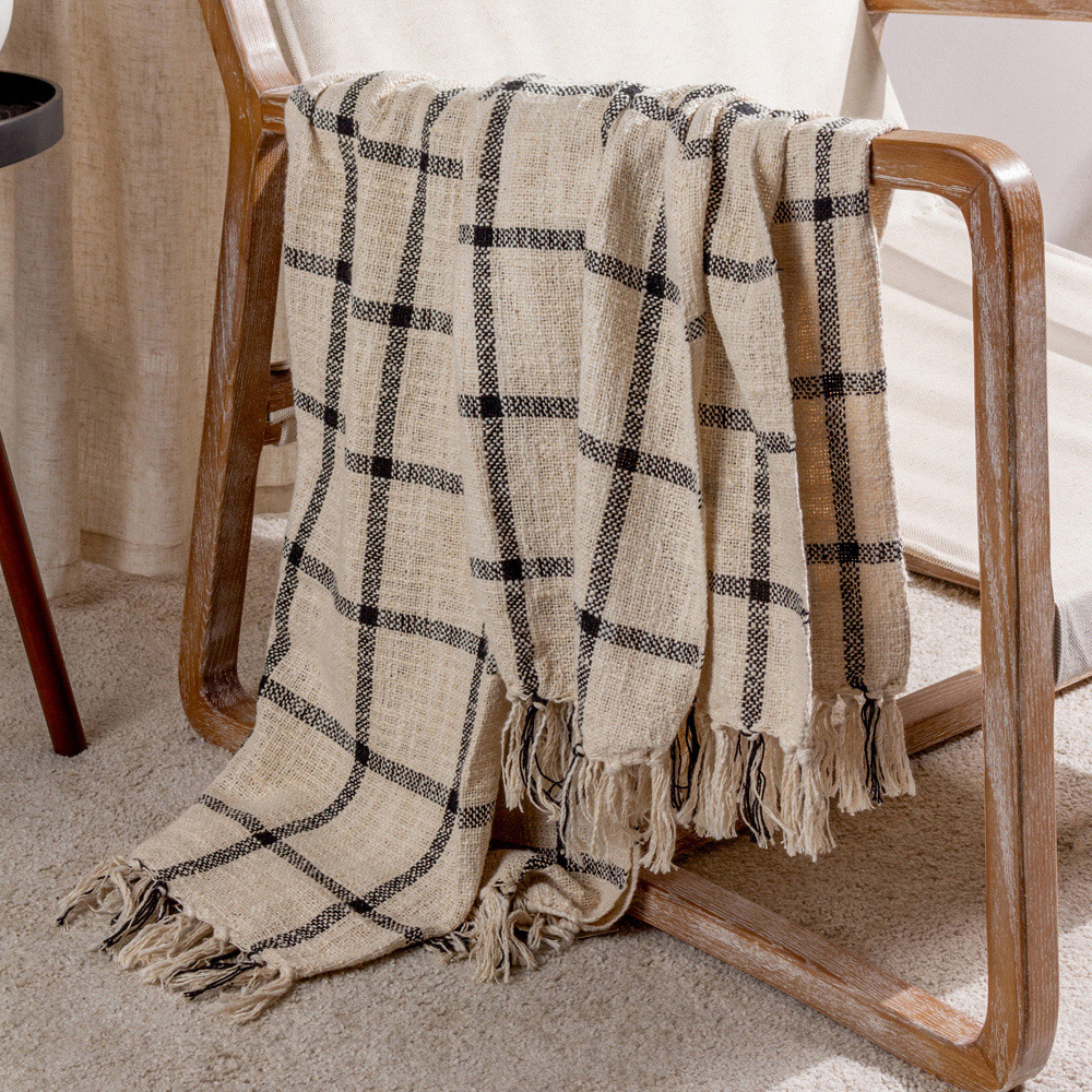 Yard Beni Natural and Black Checked Fringed Throw 130 x 180cm Image 2