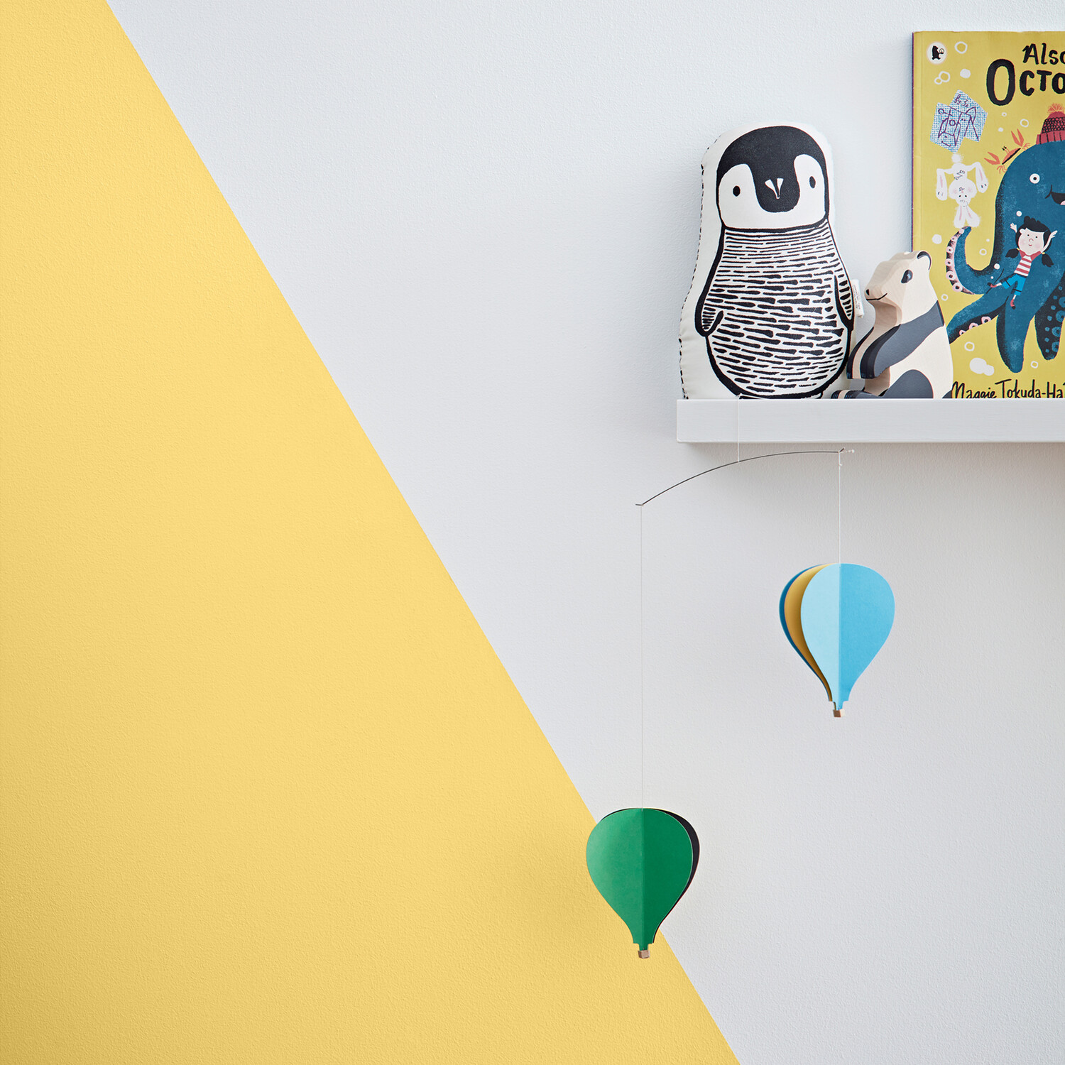 Crown Easyclean Matt Emulsion Paint - Happy Daze Image 3