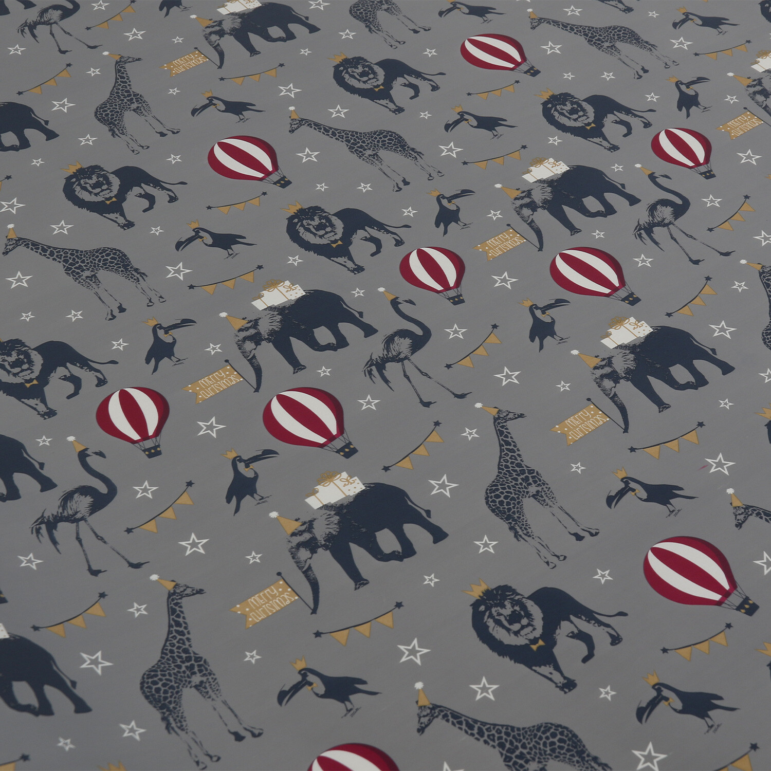 4m Circus Fun Wrapping Paper Wilko