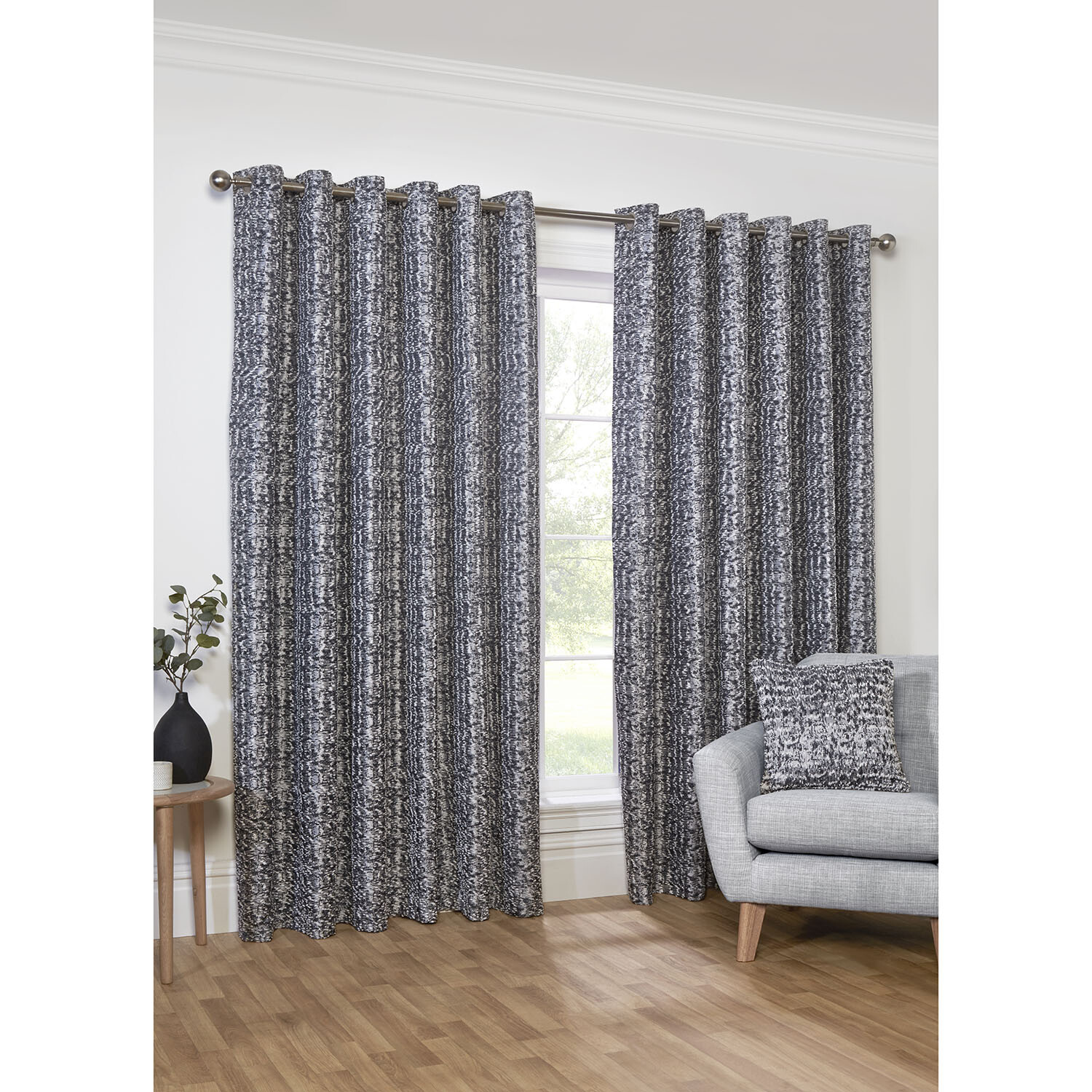 Maison Eyelet Curtain - Charcoal / 168cm / 183cm Image 2