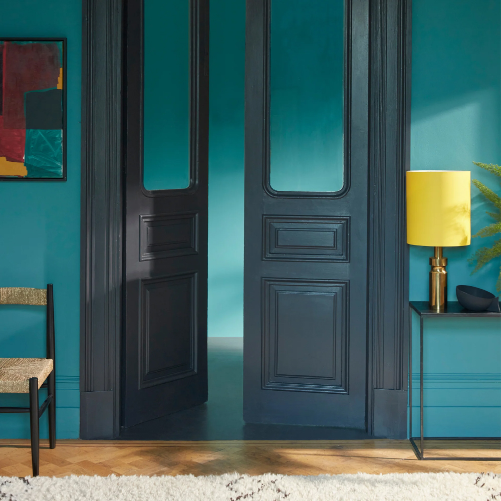 Craig & Rose 1829 Vintage Walls Wood and Metal French Turquoise Gloss Mixed Paint 2.5L Image 4