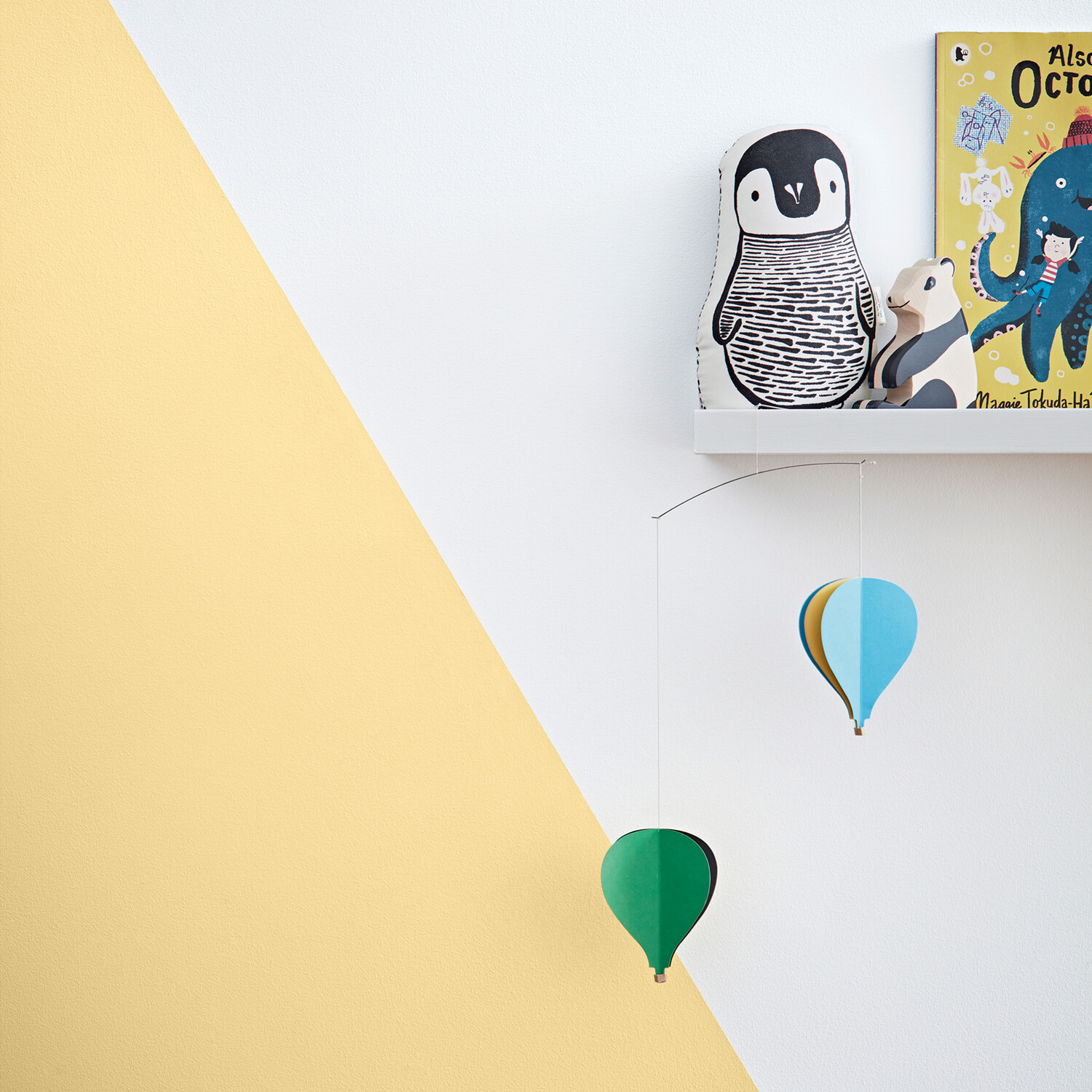 Crown Walls & Ceilings Sunrise Mid Sheen Emulsion Paint 5L Image 6