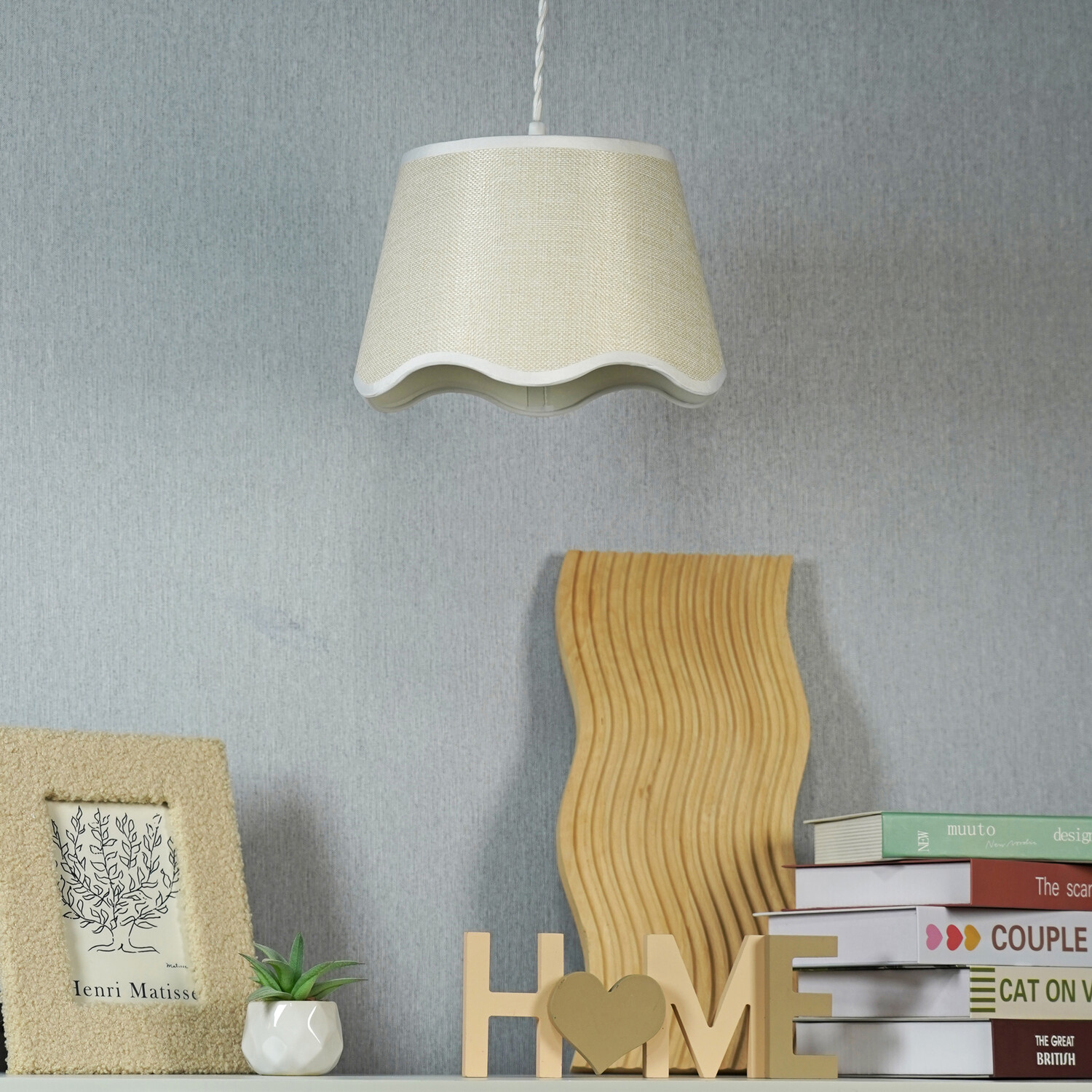 Scallop Shade Natural 25.5cm Image 12