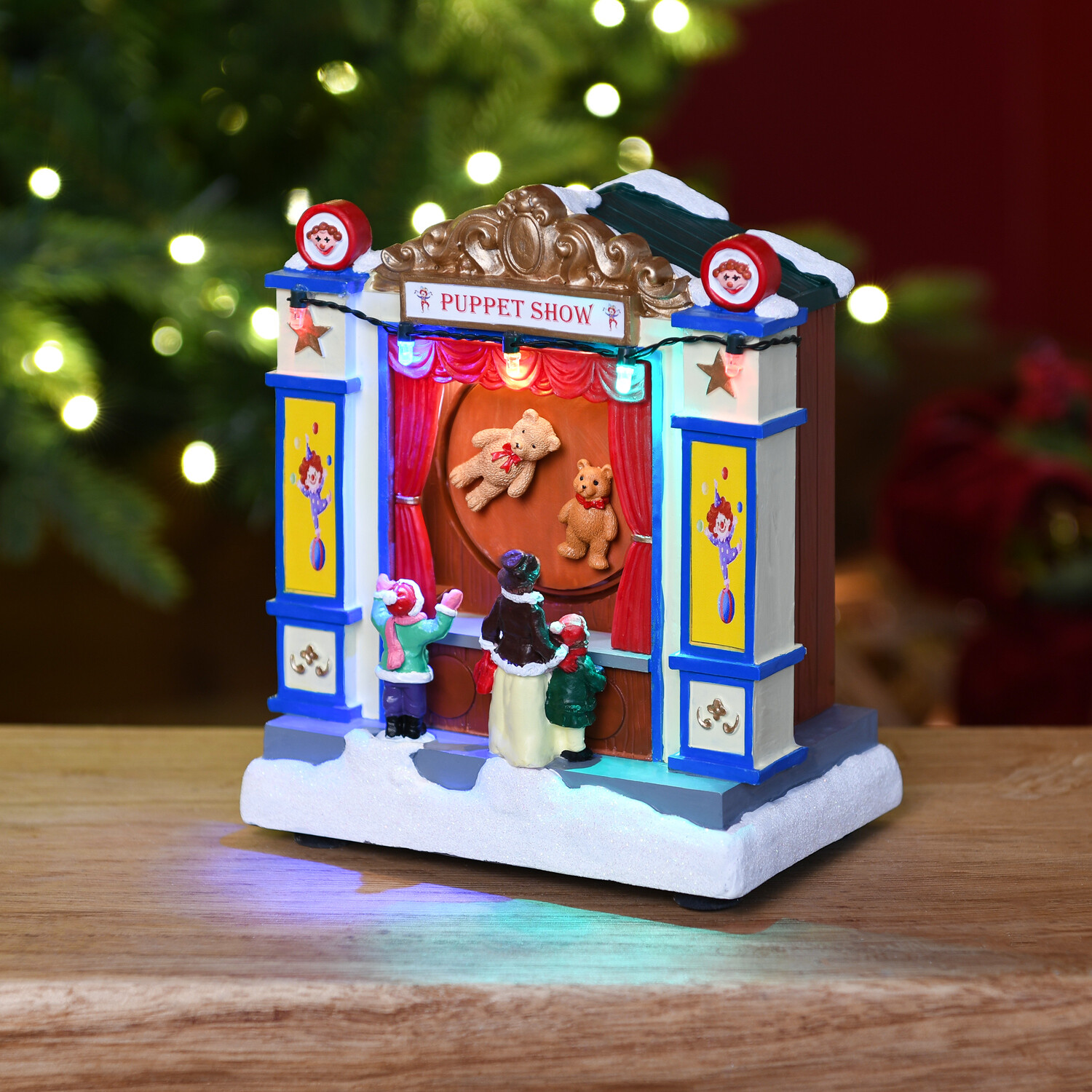 Christmas Fair Game Scene Image 5