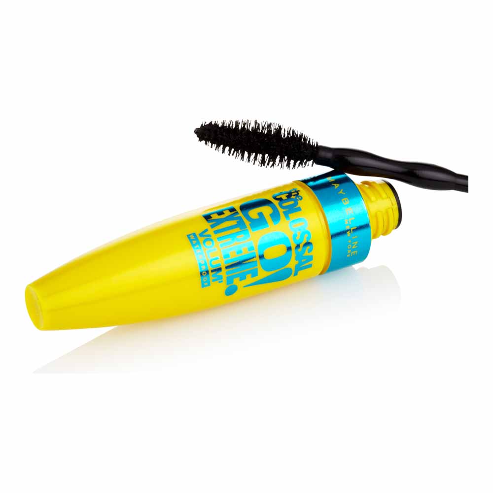 Maybelline Colossal Go Extreme Volum' Waterproof Mascara Black Image 3