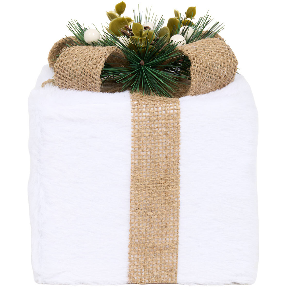 Set of 3 Scandi Presents Image 8