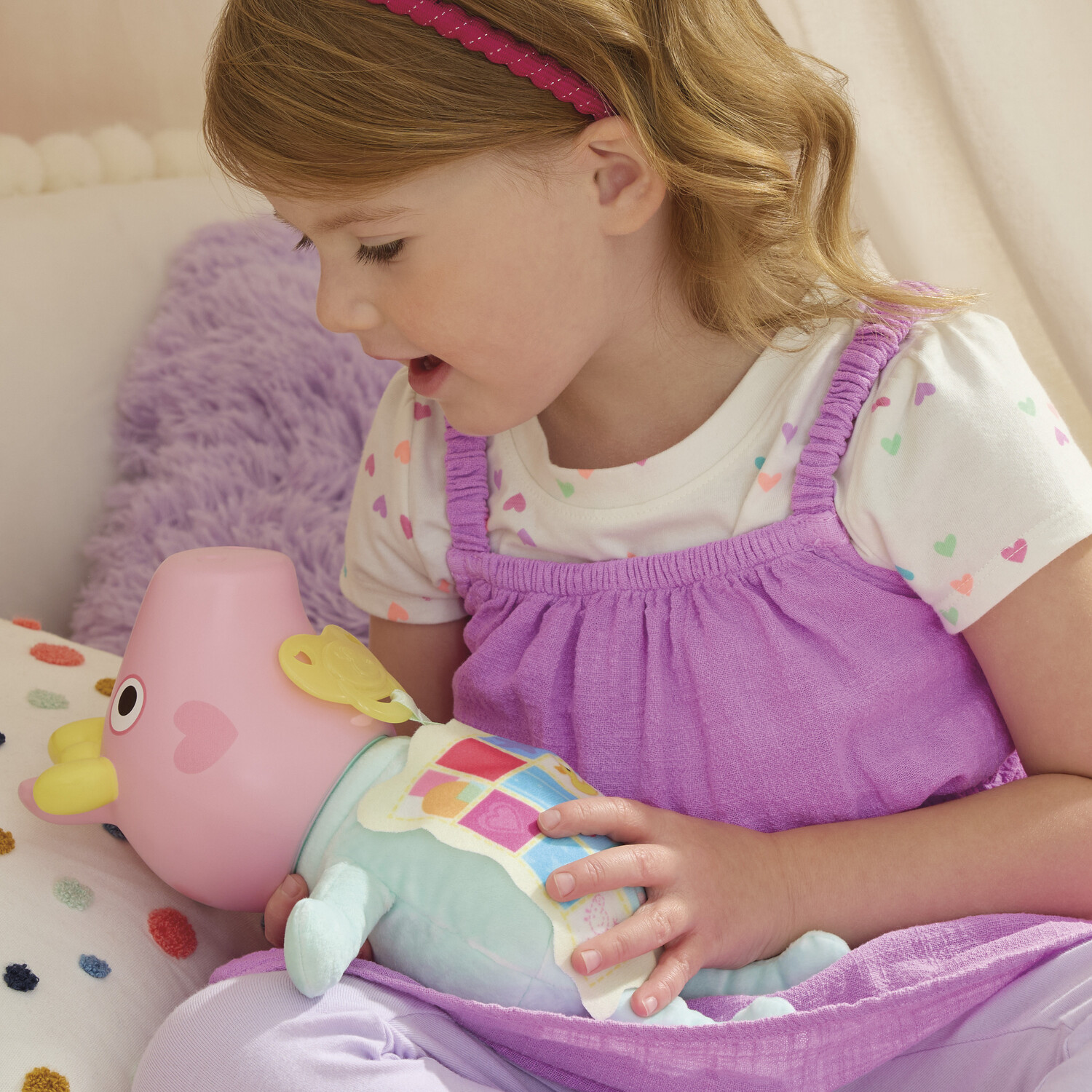 Peppa Pig Oink and Snuggles Evie Baby Doll Set Blue Image 3