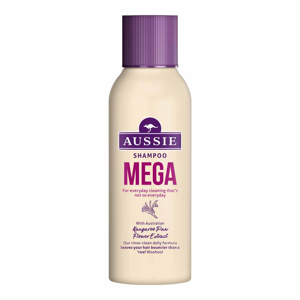 minimal Jeg bærer tøj brud Aussie Mega Shampoo 90ml | Wilko