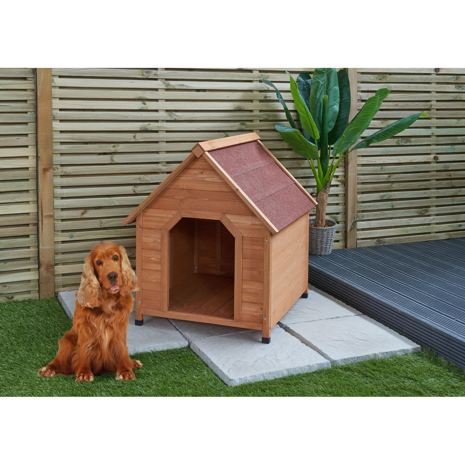 Large Wooden Pet Kennel Image 2