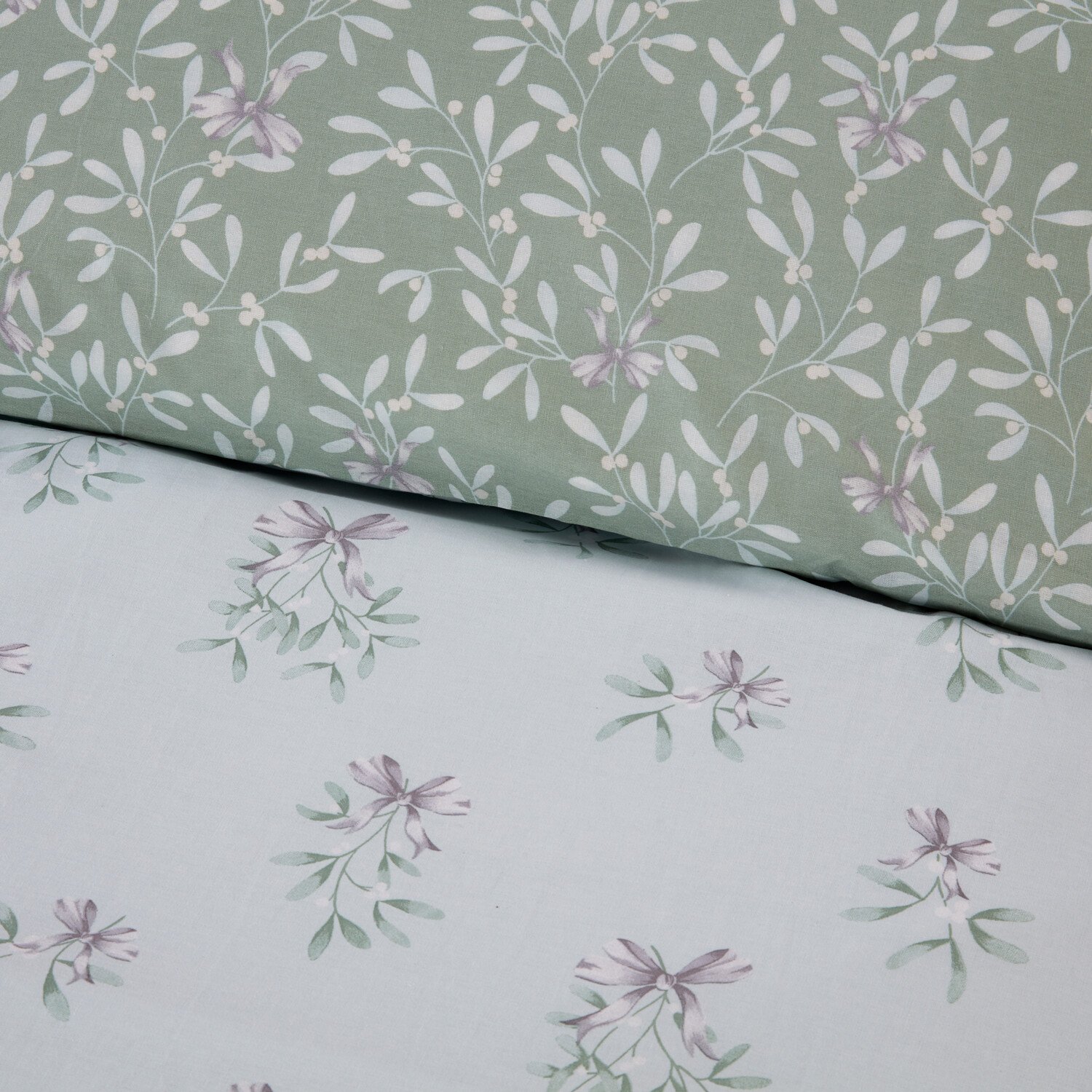 Mistletoe Kisses Duvet Set Green Double Image 4