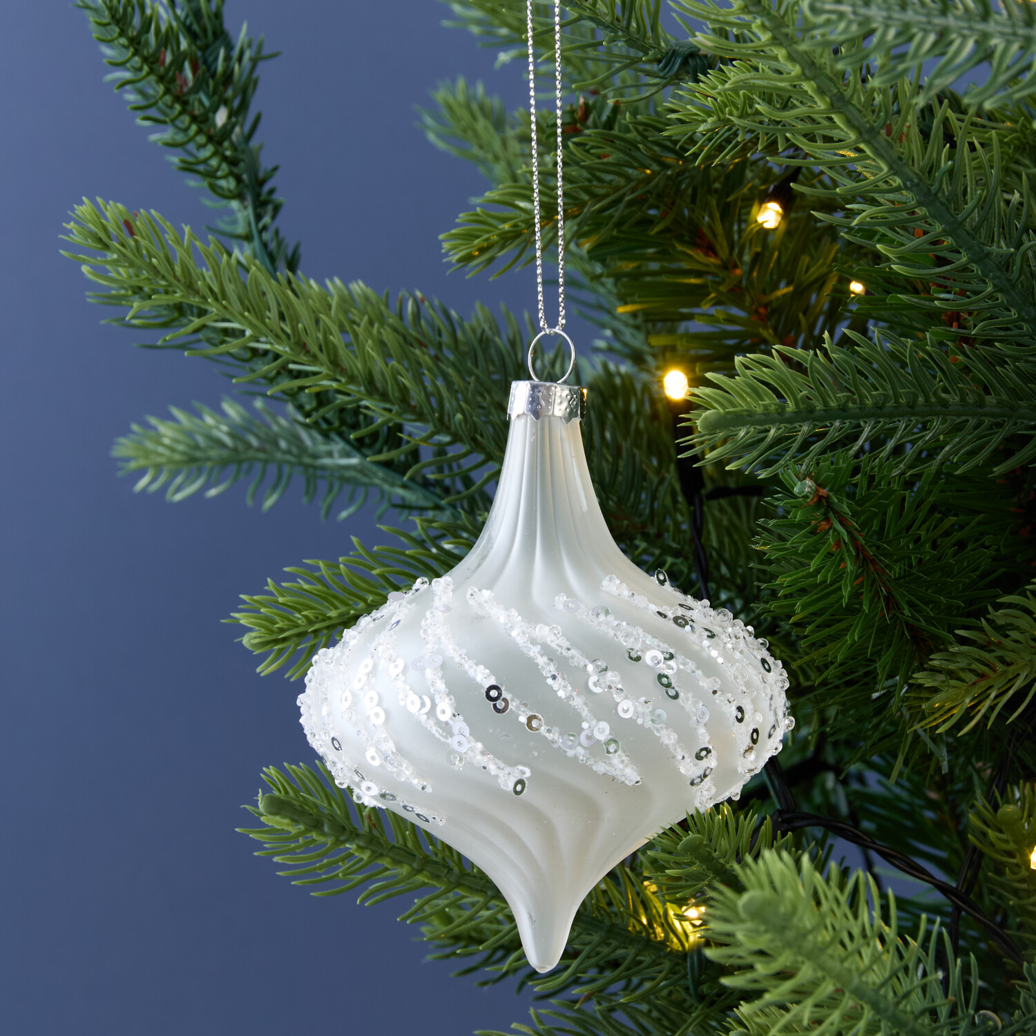Icy Sequin Bauble Image 1
