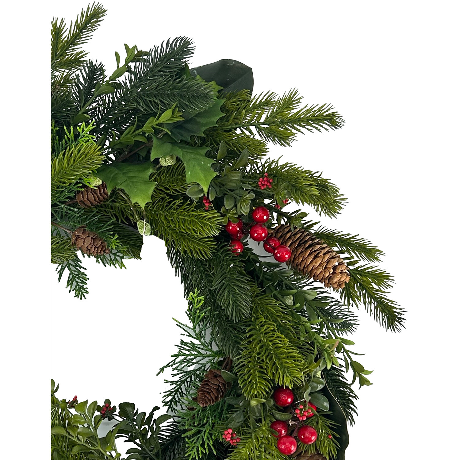 Traditional Holly and Berry WreathGreen Image 4