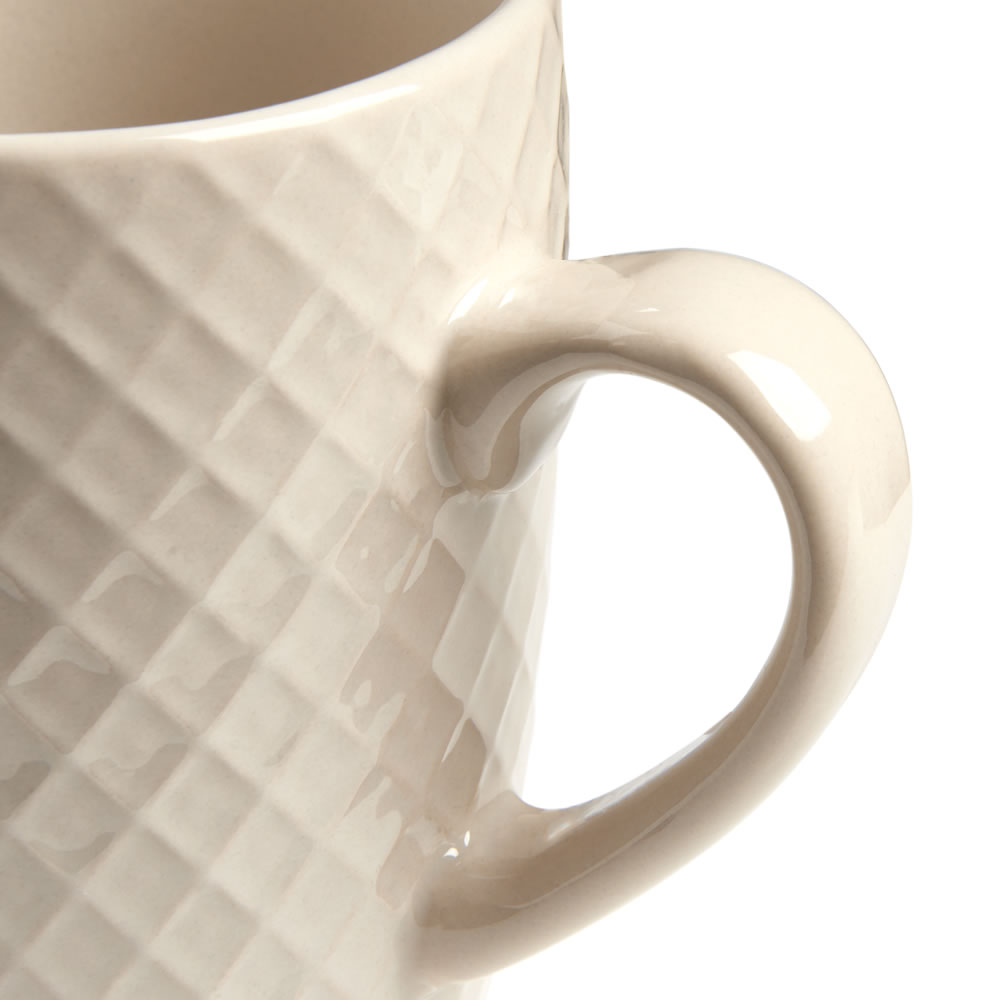 Wilko Cream Chequer Mug Image 3