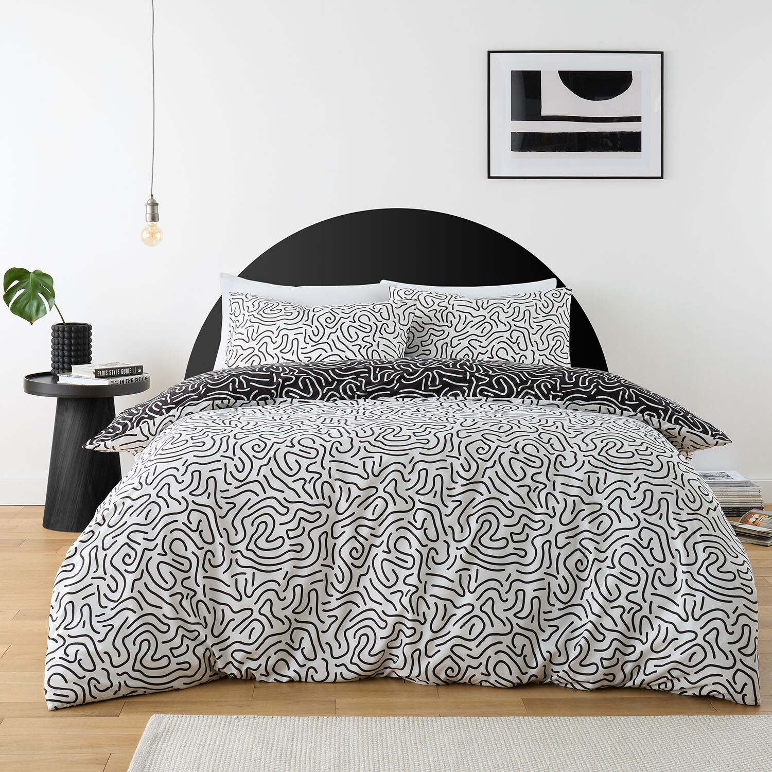Berlin Doodle Duvet Set - White and Black / Single Image 1