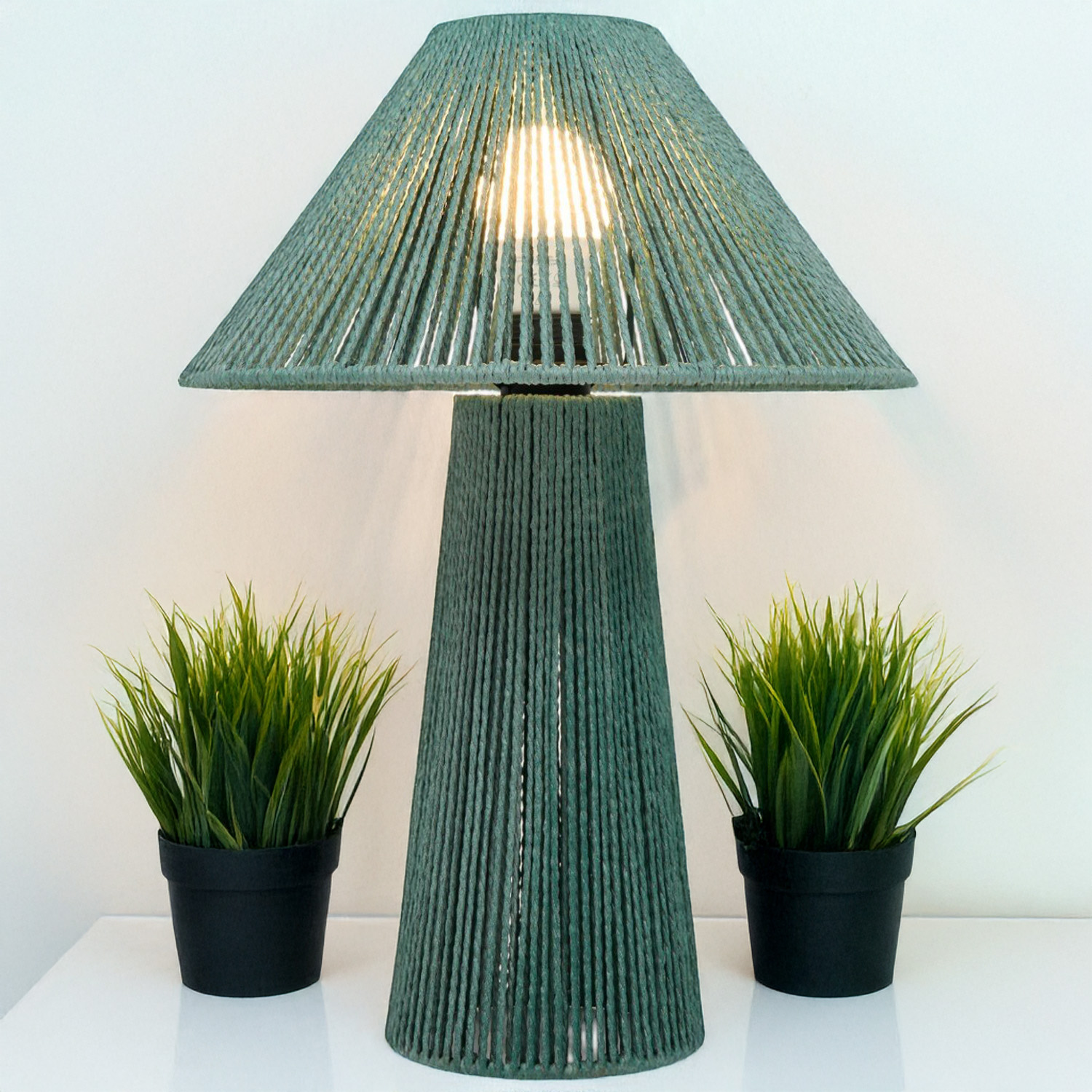 Sunie Table Lamp Green Image 2