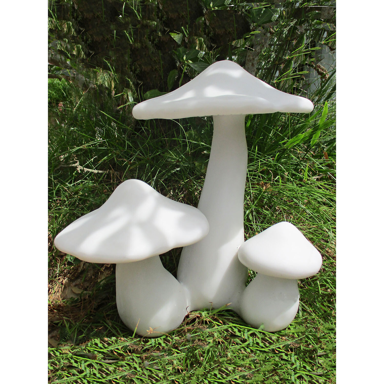 Toadstool Statue - White Image 2