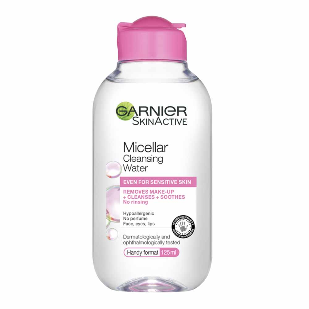 Garnier Skin Active Sensitive Skin Micellar Cleansing Water 125ml Image 1