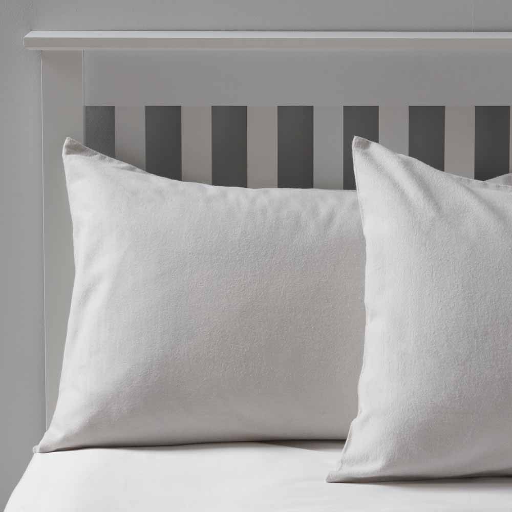 Wilko 100 Brushed Cotton Silver Pillowcases 2 pack Wilko