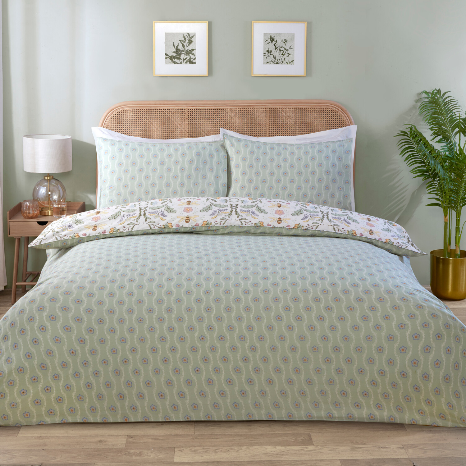 Gardenia Duvet Set White Superking Image 2