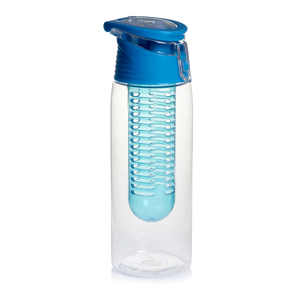 Wilko 700ml Blue Fruit Infuser Bottle Image 1