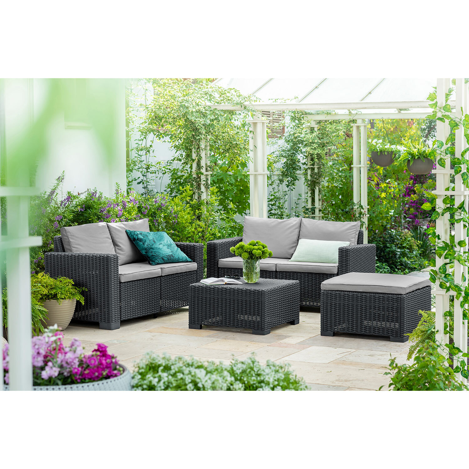 Keter California 2 Seater Black Rattan Sofa Image 5