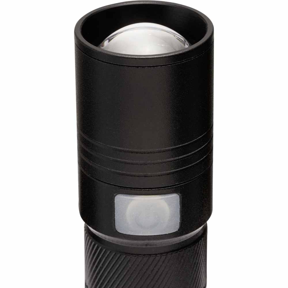 Wilko CREE LED Adjustable Rechargeable Torch 5W Image 2