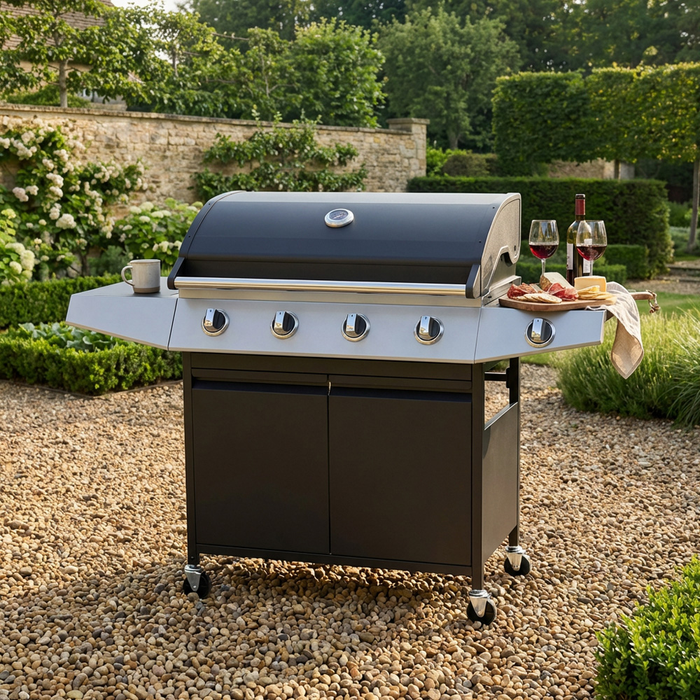 BBQ Chef Columbus Black and Silver 4 Burner BBQ with Side Burner Image 3
