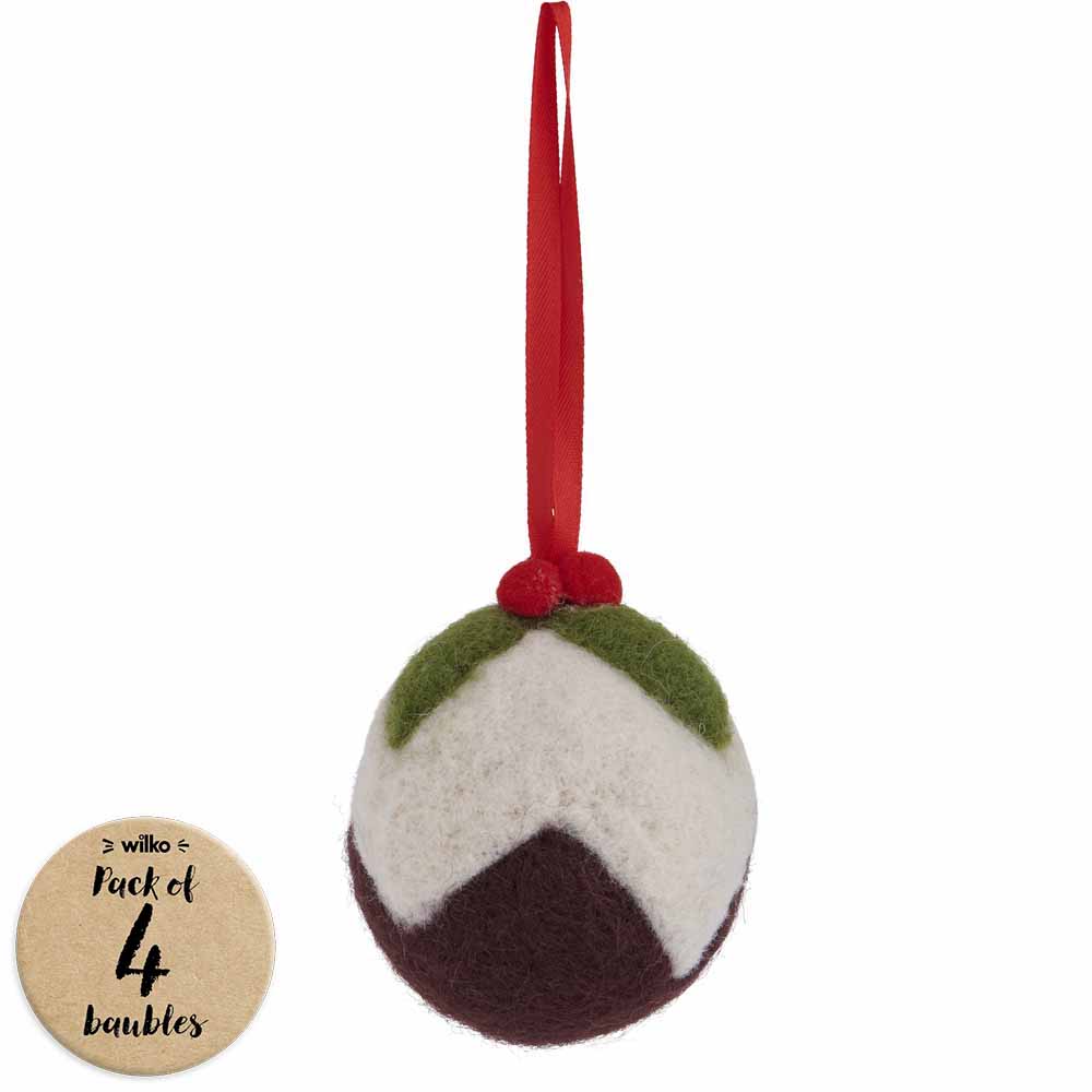 Wilko Traditional Pudding Christmas Baubles 4 Pack Image 1