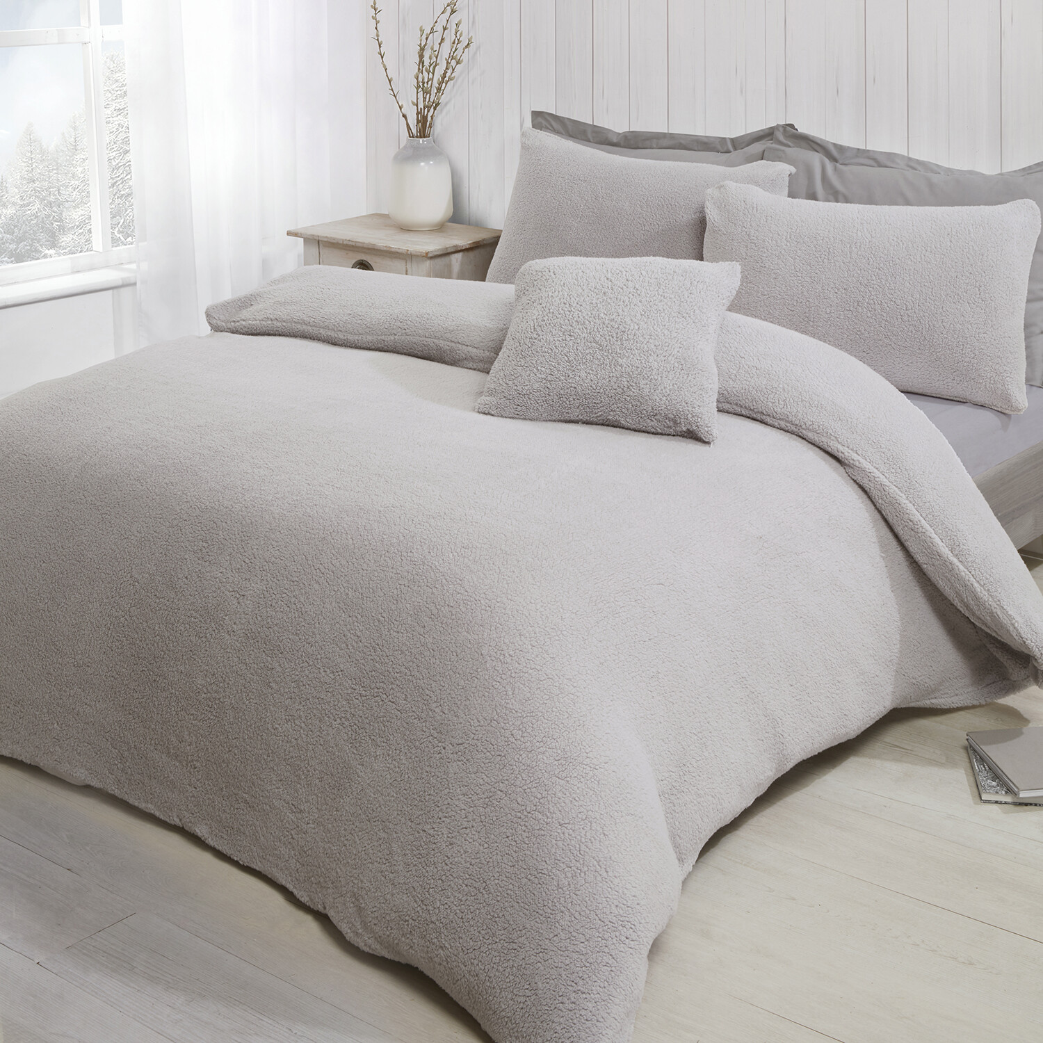 Teddy Fleece Duvet and Pillow Case Set  - Silver / Single Image 2