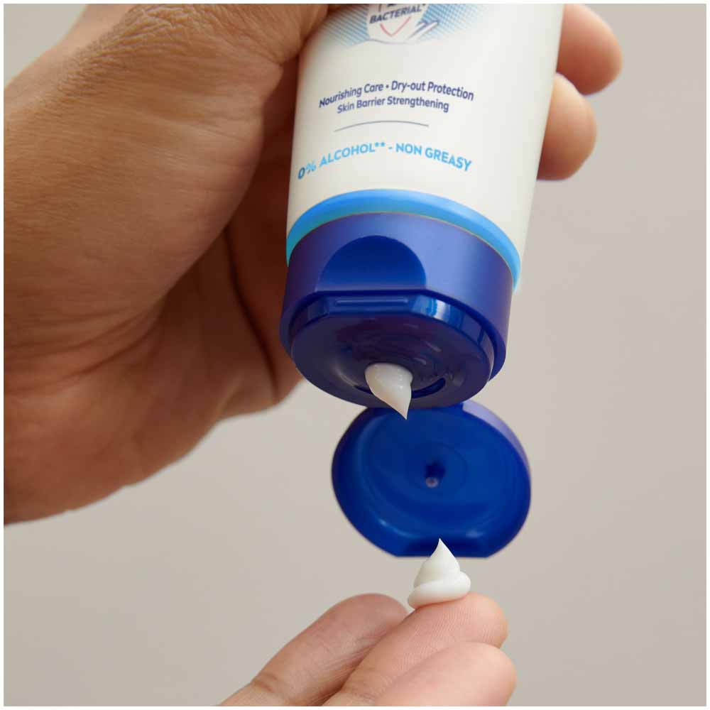 Nivea Care and Protect Anti-Bacterial Hand Cream 75ml Image 3