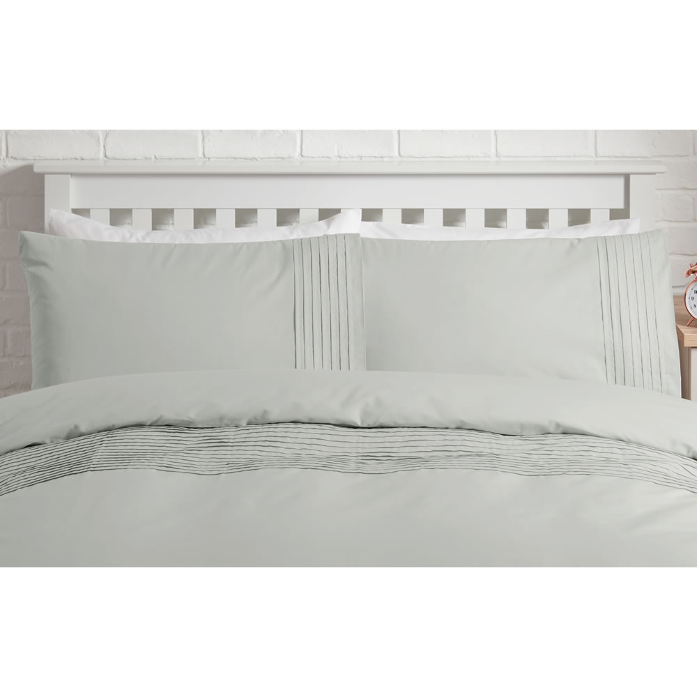 Wilko Pintuck Duvet Set Grey Double Wilko