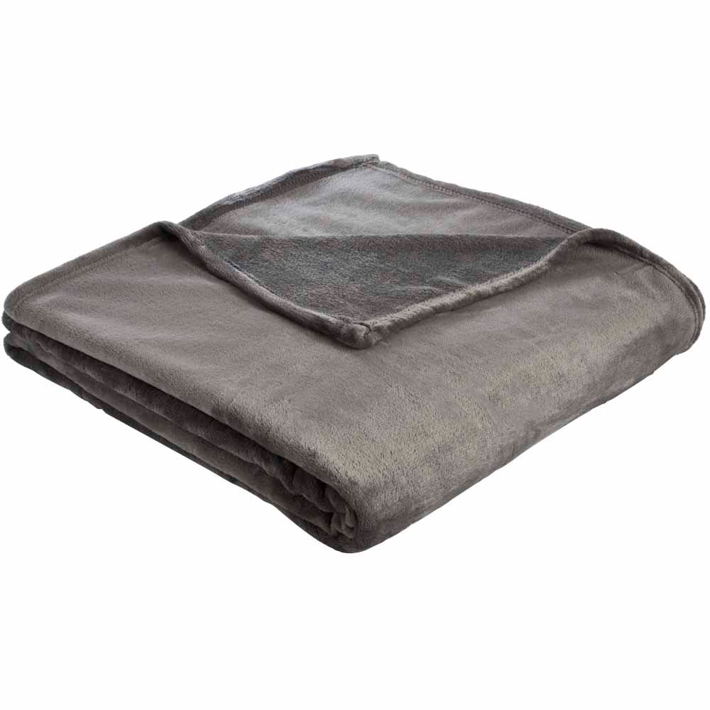 Wilko Charcoal Supersoft Throw 200 x 200cm Image 1