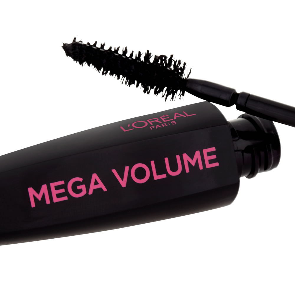 L’Oréal Paris Mega Volume Miss Manga Mascara Black 8.5ml Image 3