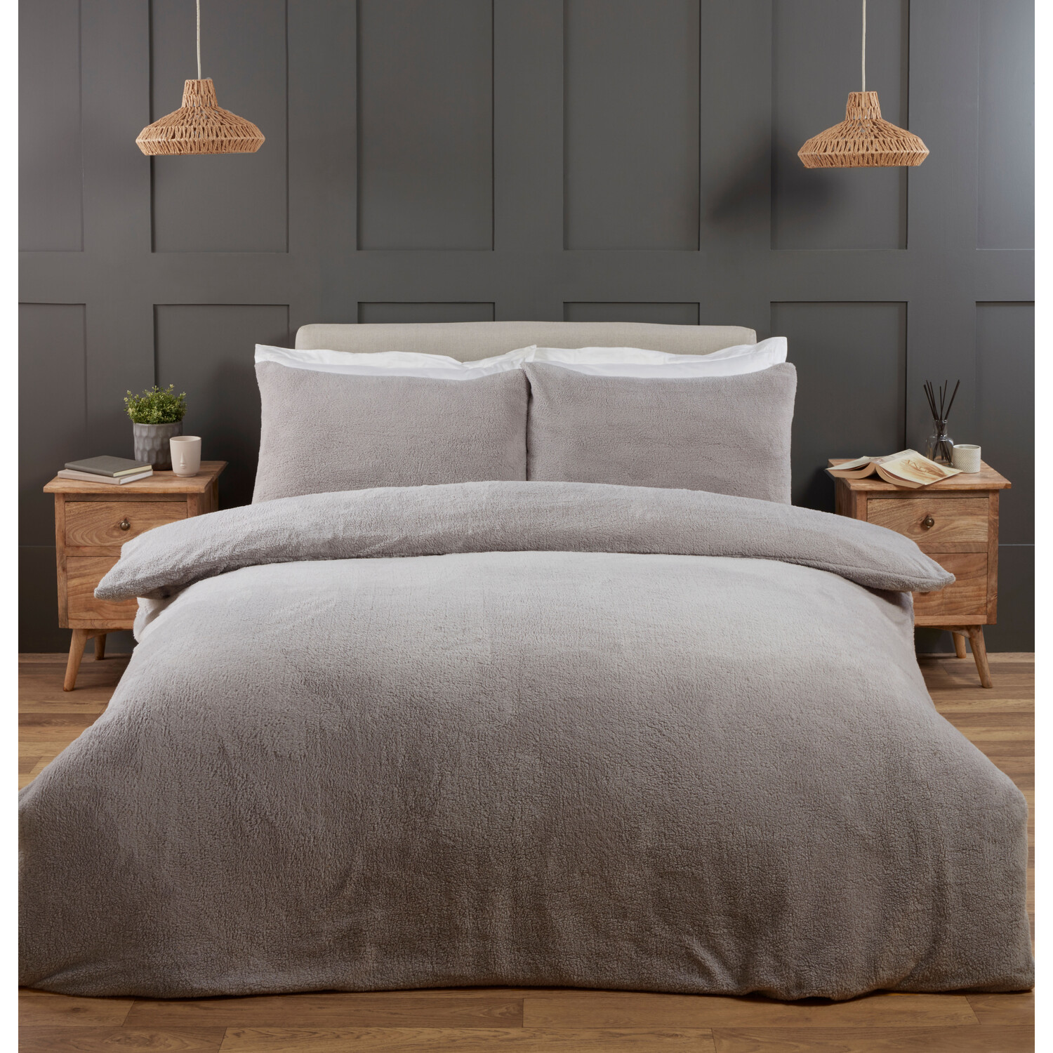 Teddy Fleece Duvet Cover and Pillowcase Set Silver King Wilko