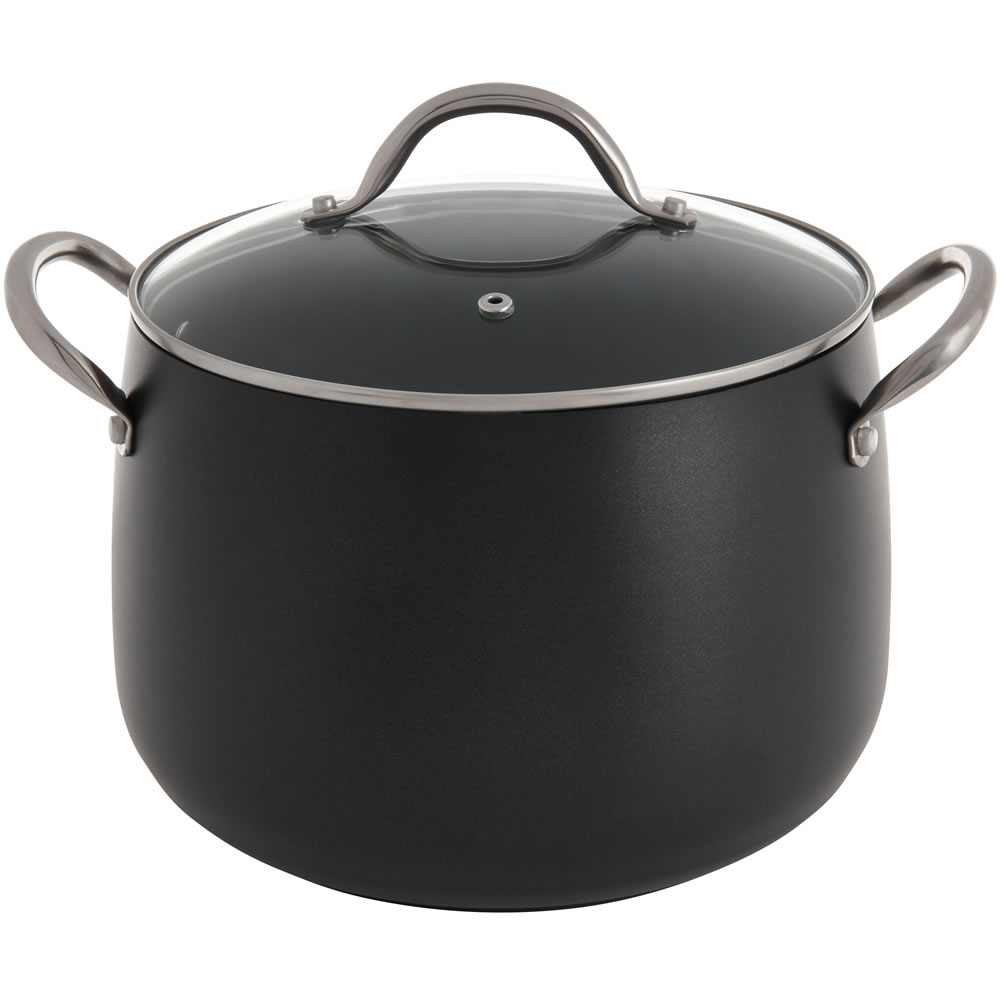 Wilko 22cm Matt Black Casserole Dish with Lid Wilko