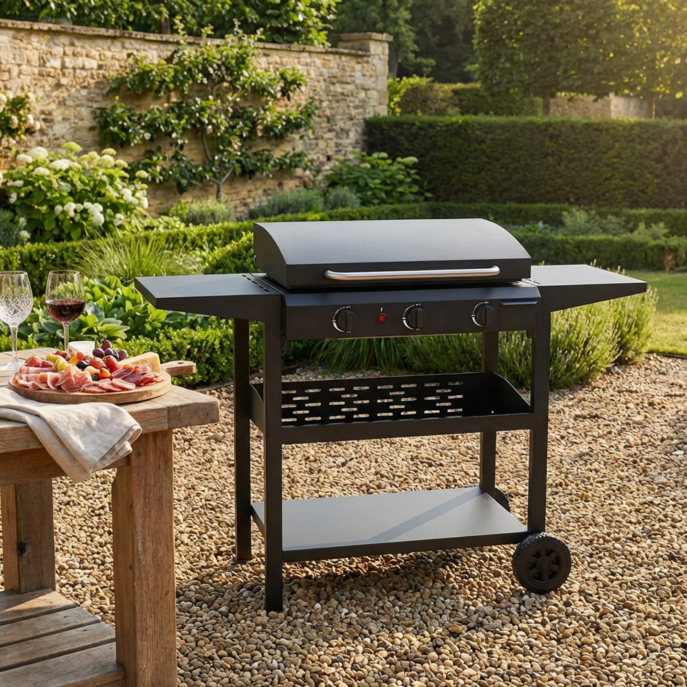 Black Columbus 3 Burner Plancha Image 6
